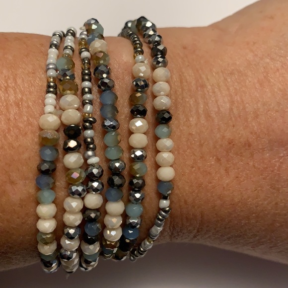 Semi Precious Stone, Crystal and Seed Bead Bracelet Set of 6 NEW - Picture 3 of 3